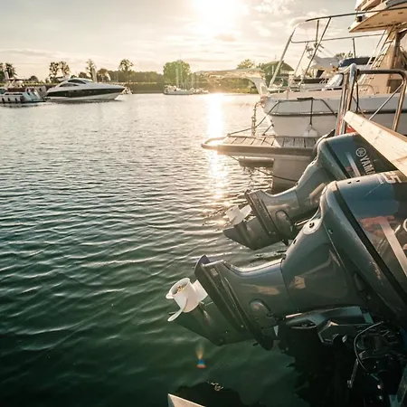 Botel Hausboot Puentenel - Stationaer - Traumhafte Auf Dem Wasser