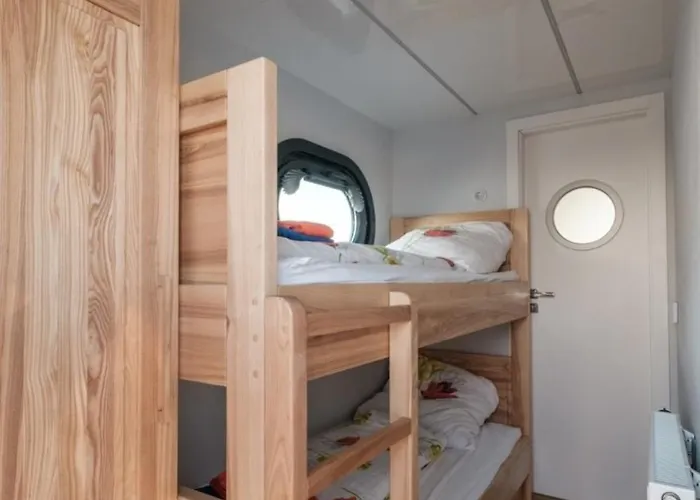 Hausboot Puentenel - Stationaer - Traumhafte Auf Dem Wasser