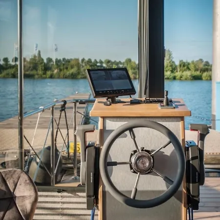 Hausboot Puentenel - Stationaer - Traumhafte Auf Dem Wasser Botel Tolkamer